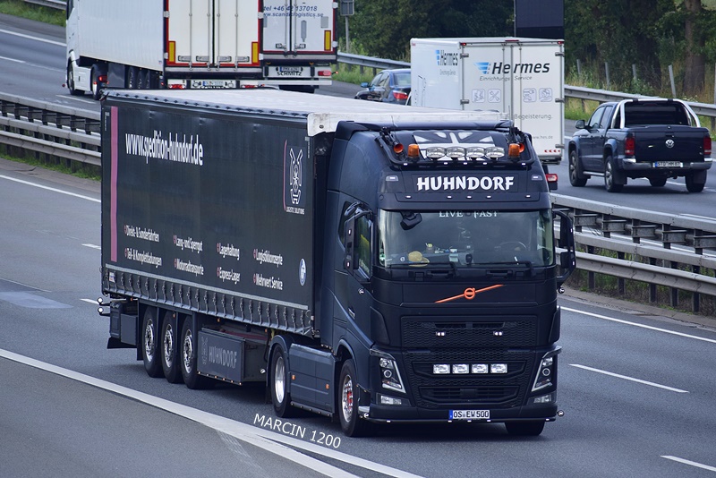 _DSC8436 HUHNDORF-crop-VOLVO FH IV.JPG