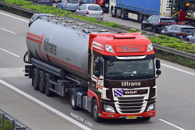 _DSC4260 TILTRANS-crop-DAF XF 106 II.JPG