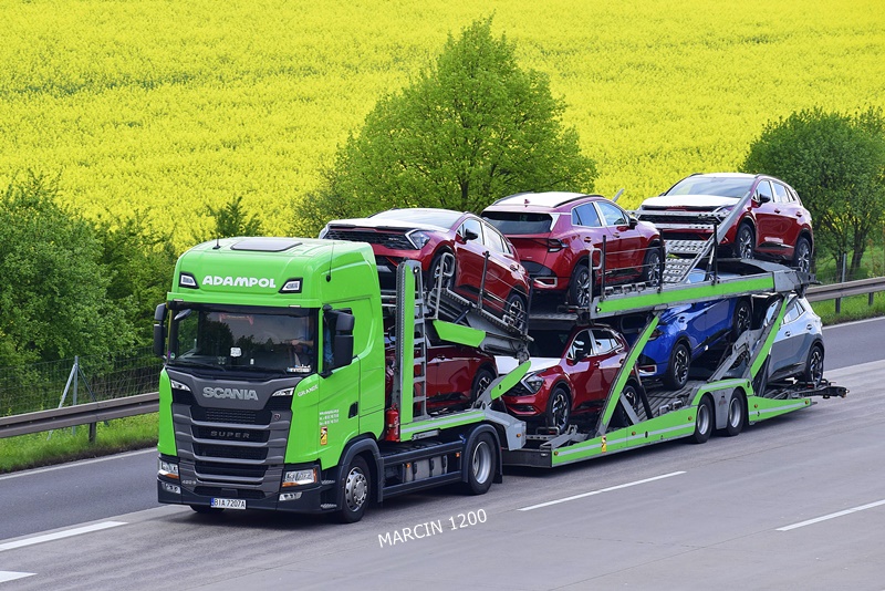 _DSC5118 ADAMPOL-crop-SCANIA S460.JPG