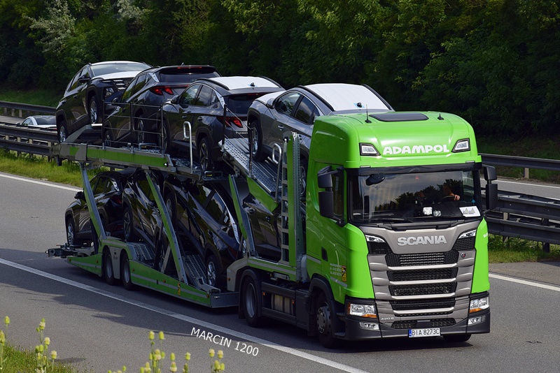 _DSC7257 ADAMPOL-crop-SCANIA S460.JPG