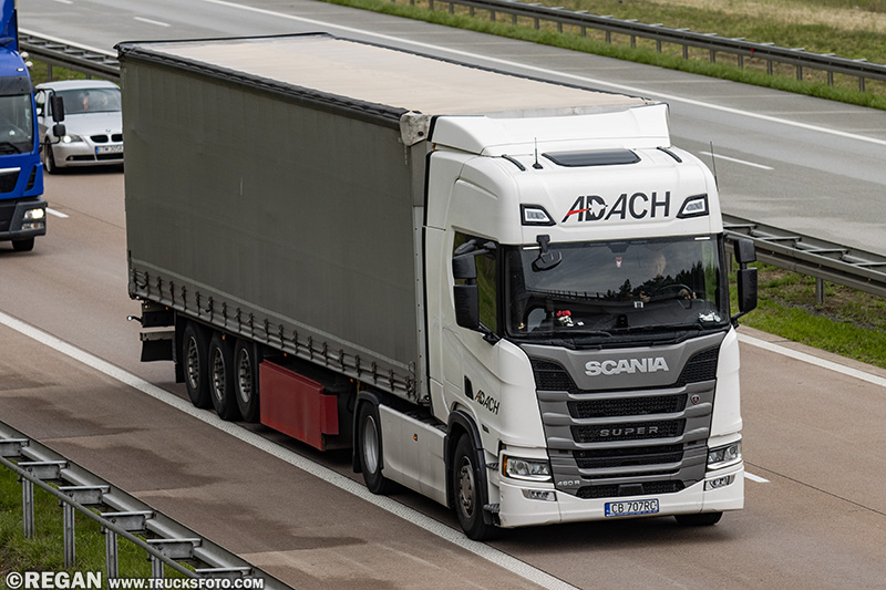 Scania 460R Super - Adach.jpg