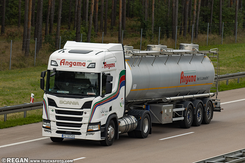 Scania R410 - PTC Angama.jpg