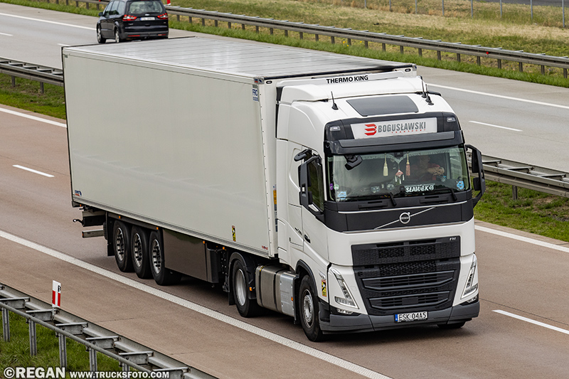 Volvo FH5 - Bogusławski.jpg