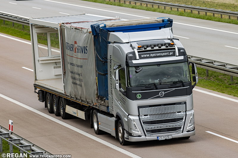 Volvo FH - B&P Transport.jpg