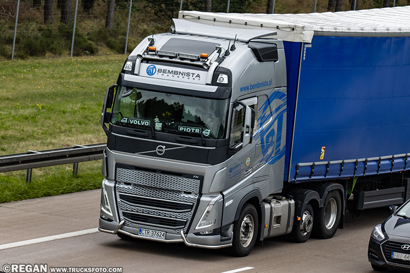 Volvo FH5 - Bembnista Transport.jpg