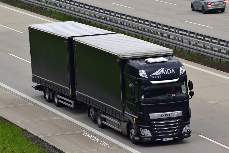 _DSC6374 AIDA TRANS-crop-DAF XF 106 II.JPG