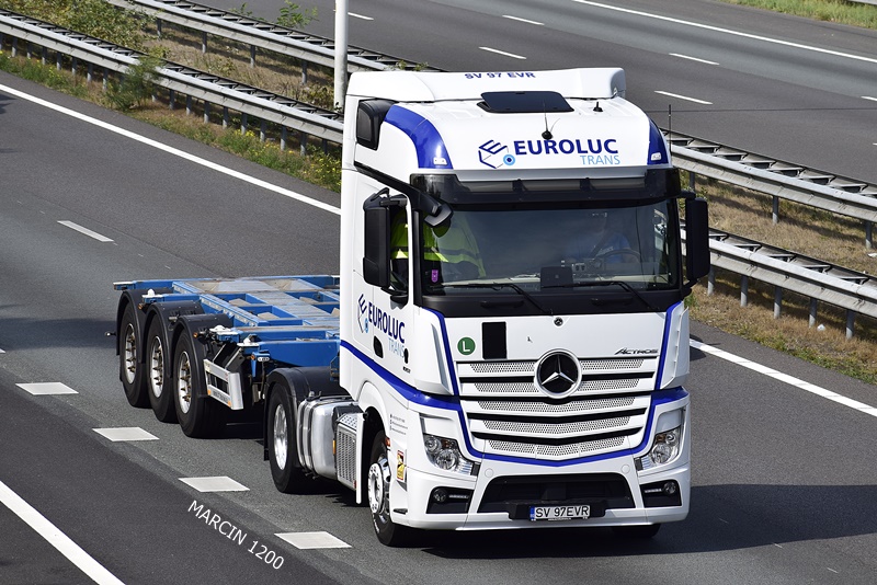 _DSC8456 EUROLUC-crop-ACTROS MPIV.JPG