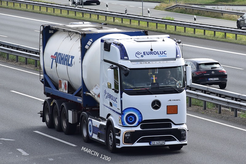 _DSC8669 EUROLUC TRANS Pro-crop-ActrosL ProCabin.JPG