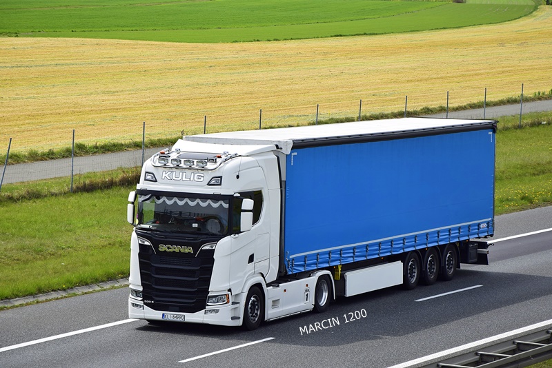 _DSC1026-crop-KULIG-SCANIA S500.JPG