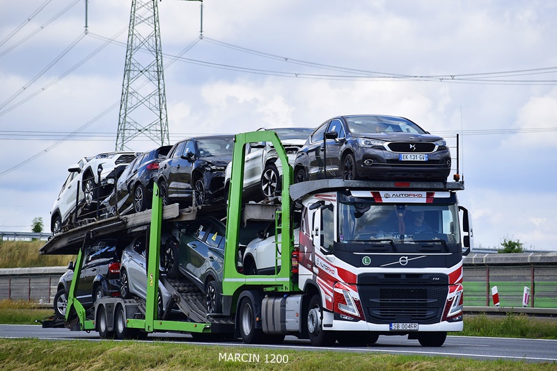 _DSC7565 AUTOFIKO-crop-VOLVO FM5.JPG