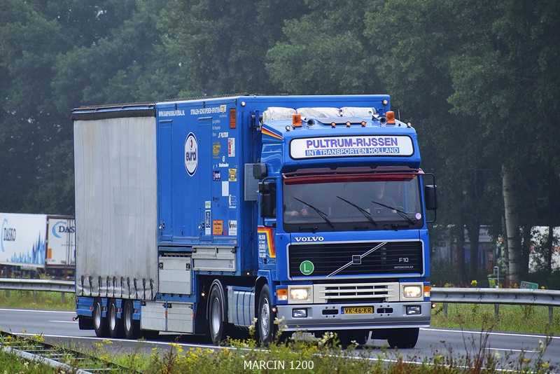 _DSC9716 PULTRUM-RIJSSEN-crop-VOLVO F10 INTERCOOLER.JPG