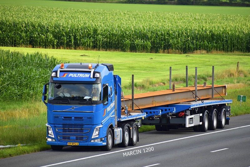 _DSC1111 POLTRUM-RIJSSEN-crop-VOLVO FHIV.JPG