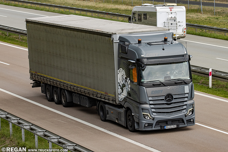 Mercedes-Benz Actros L - Cody Logistik.jpg
