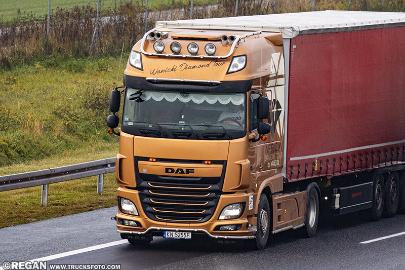 DAF XF - Wanicki Diamond Tour Africa.jpg