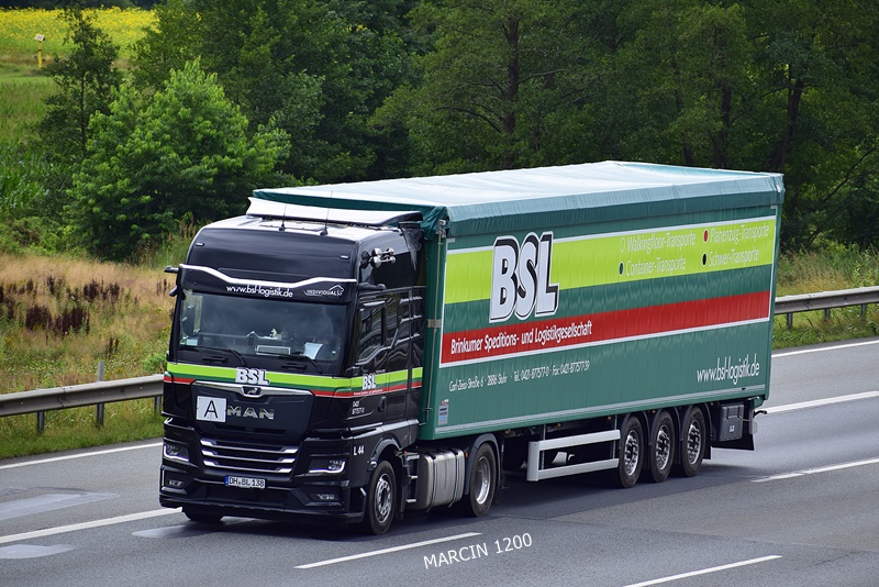 _DSC9306 BSL-crop-MAN TGX II Optiview INDIVIDUAL.JPG