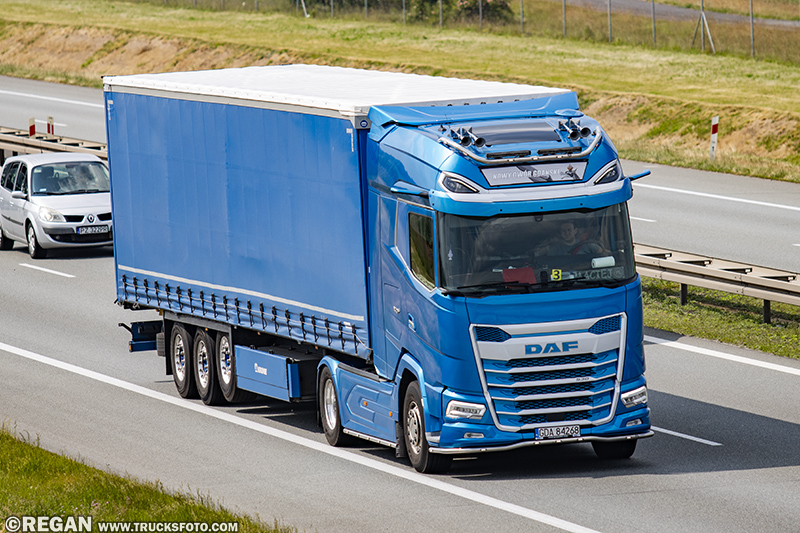 DAF XG+ Kruszyński Nowy Dwór Gdański.jpg