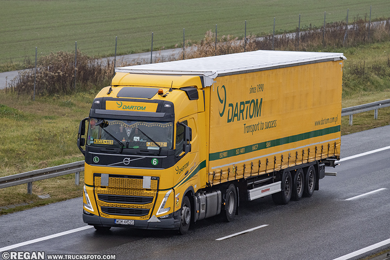 Volvo FH5 - Dartom Grodzisk Mazowiecki.jpg