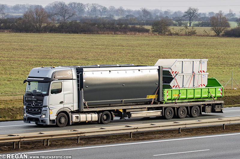 Mercedes-Benz ActrosL - Daw-Trans.jpg