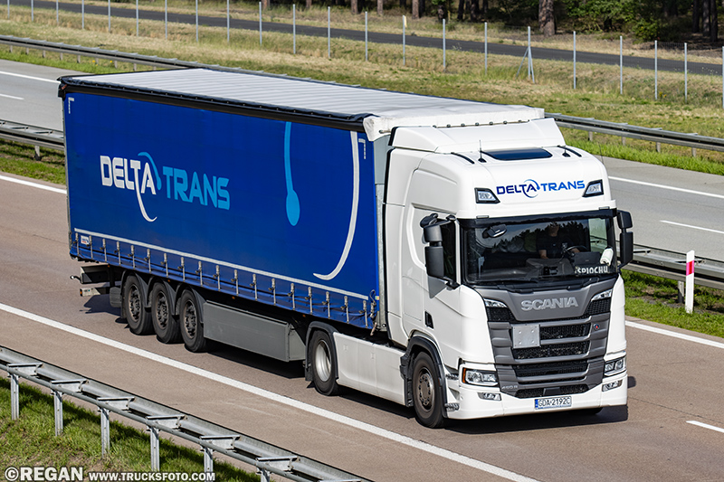 Scania 460R Delta Trans.jpg