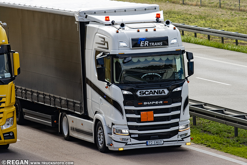 Scania 500R - ErTrans.jpg