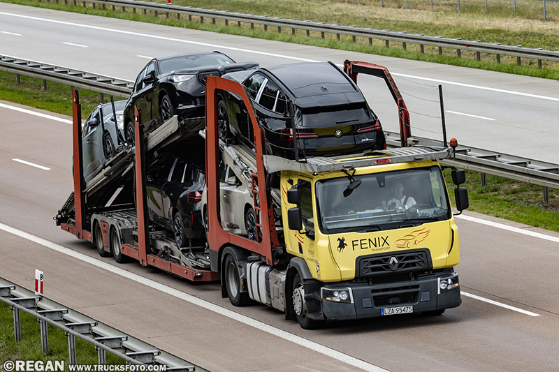 Renault Range D - Fenix Transport.jpg