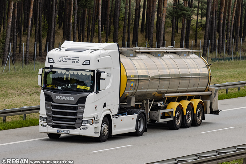 Scania 460R - Foodtankers.jpg