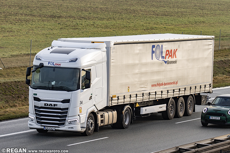 DAF XG - Folpak.jpg
