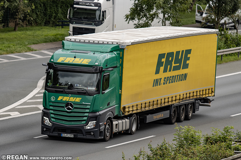 Mercedes-Benz Actros - Frye.jpg