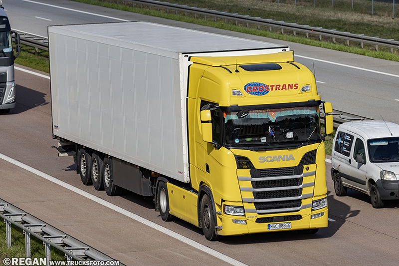 Scania 450S Grostrans.jpg