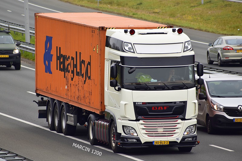 _DSC4147 DAF XF 106 II-crop----.JPG