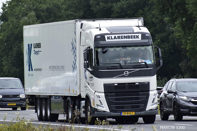 _DSC0857 KLARENBEEK-crop-VOLVO FH5.JPG