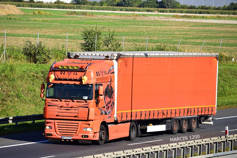 _DSC7038-crop-DEVIL-DAF XF 105.JPG