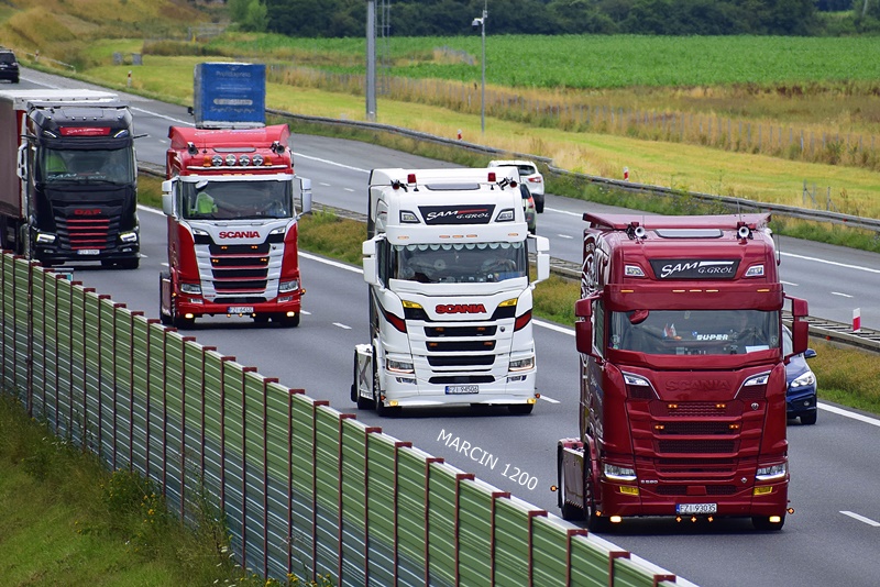 _DSC7693 SAM G.GRÓL-crop-KONWÓJ-SCANIA,DAF.JPG