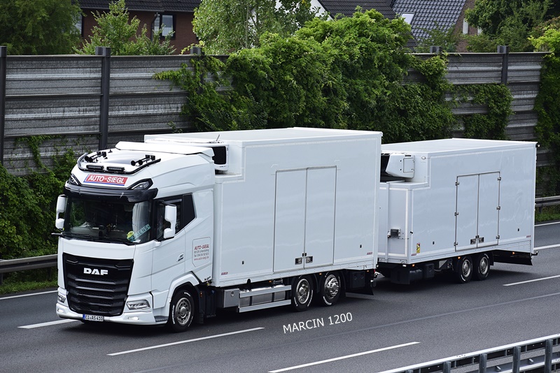 _DSC7802 AUTO-SIEGL-crop-DAF XG+.JPG