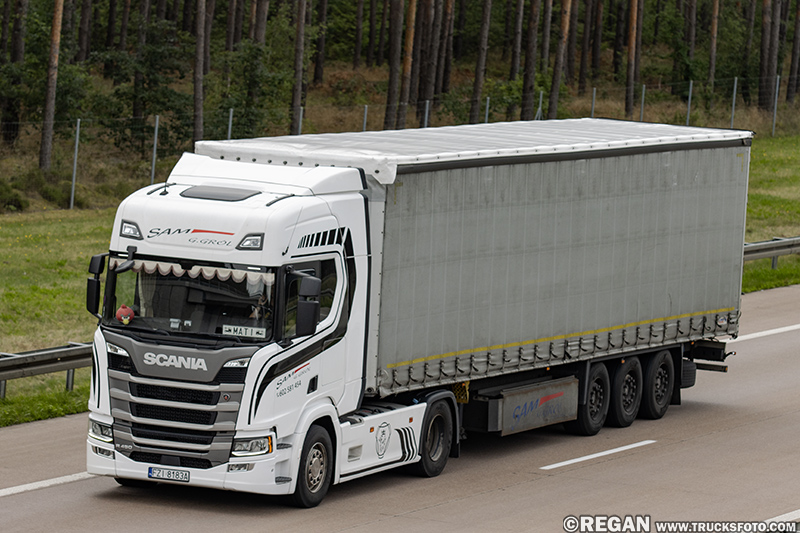 Scania R450 - Sam G. Gról.jpg