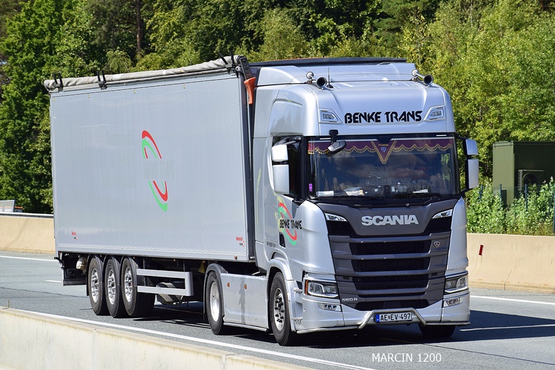_DSC1797 BENKE TRANS-crop-SCANIA R560 NG.JPG
