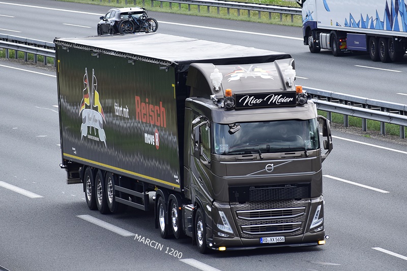 _DSC8838 NICO MEIER-crop-VOLVO FH5.JPG