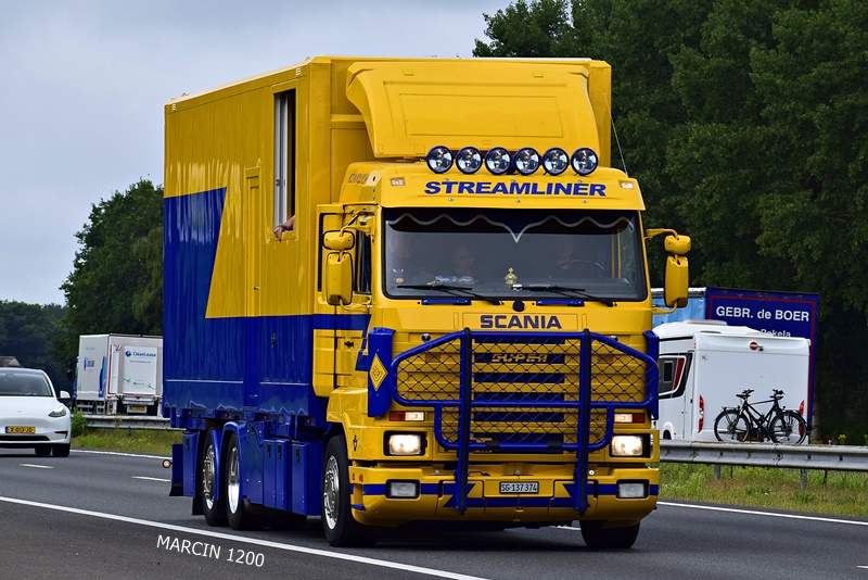_DSC9829 Schildknecht-crop-Scania 143M 500 V8.JPG