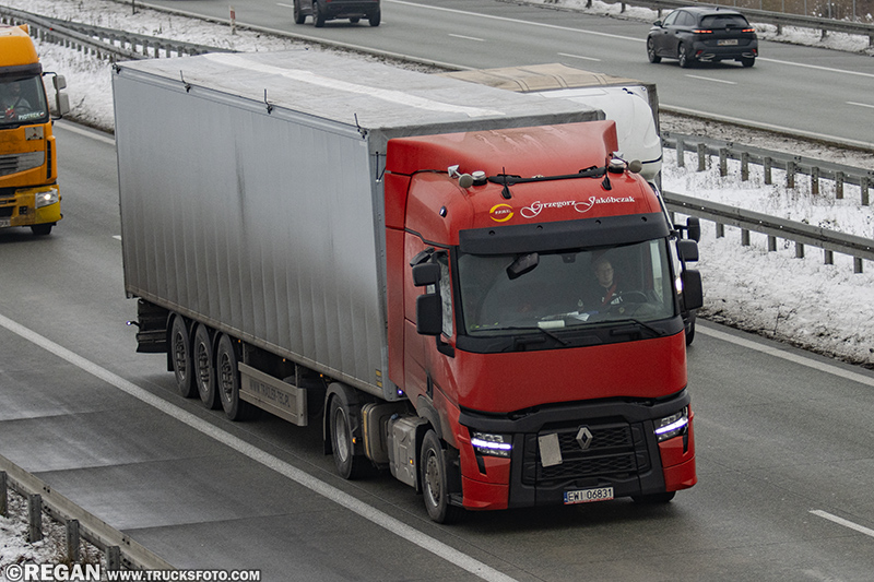 Renault Range T Evolution - Grzegorz Jakóbczak.jpg