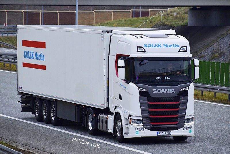 _DSC9952-crop-Kolek Martin-SCANIA S450.JPG