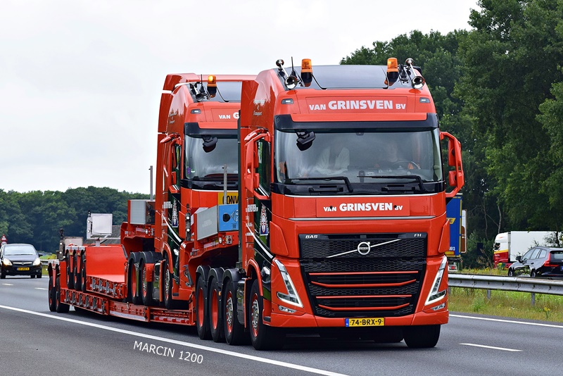 _DSC9866 VAN GRINSVEN BV-crop-VOLVO FH5.JPG