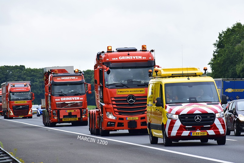 _DSC9867 VAN GRINSVEN BV-crop-KONWÓJ.JPG