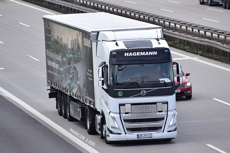 _DSC5027 HAGEMANN-crop-VOLVO FH5.JPG