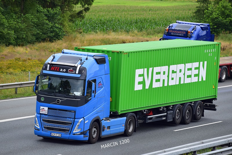 _DSC9035 HTL-crop-VOLVO FH5-EVERGREEN.JPG