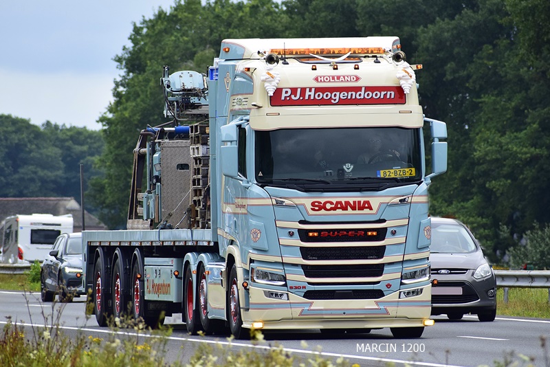 _DSC0777 P.J.HOOGENDOORN-crop-SCANIA R 530 NG V8.JPG