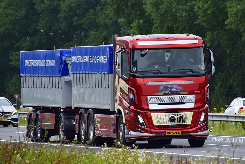 _DSC0812 DANHOF TRANSPORT BAFLO GRONINGEN-crop-VOLVO FH AERO.JPG