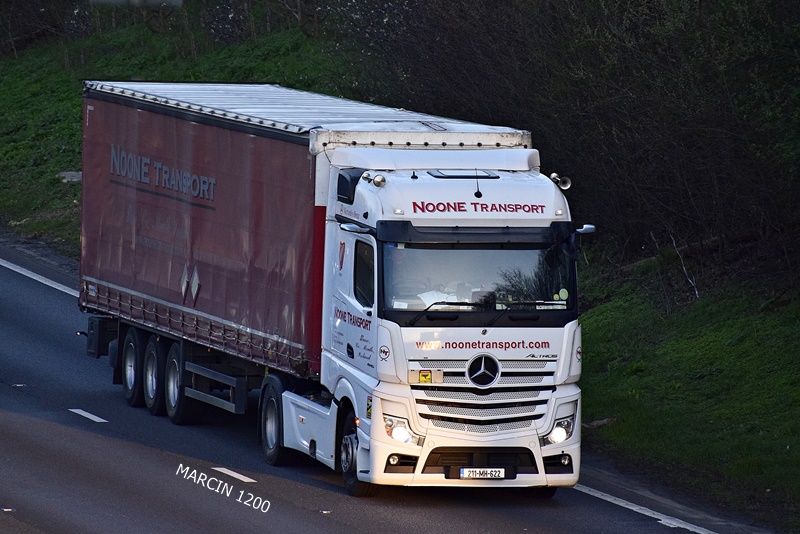 _DSC9865-crop-NOONE TRANSPORT-ACTROS MP5.JPG