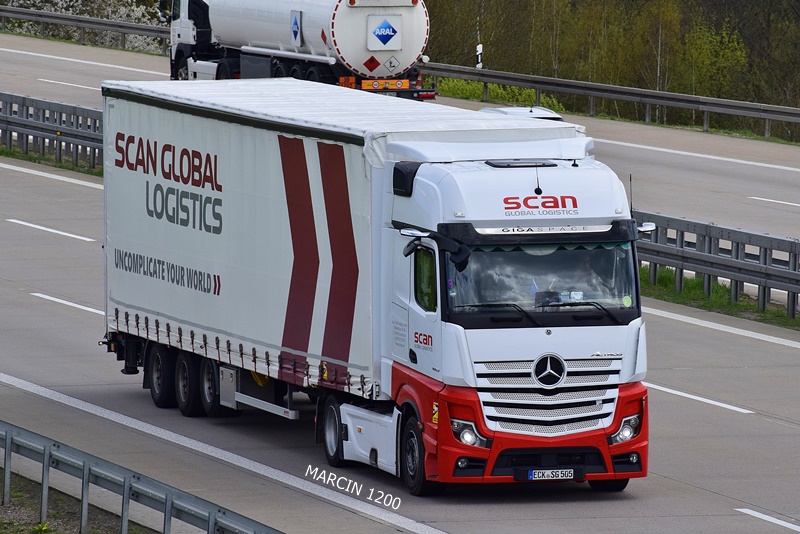_DSC2075 SCAN-crop-ACTROS MP5.JPG