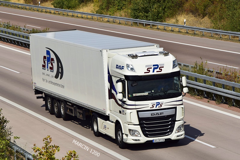 _DSC2664-crop-SPS-DAF XF 106.JPG