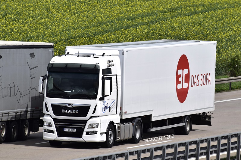 _DSC1981 DSO-crop-MAN TGX.JPG